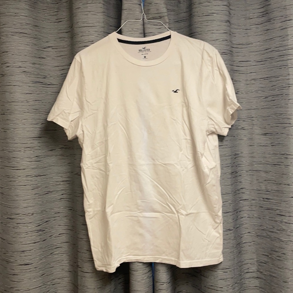 Men’s Hollister White Shirt